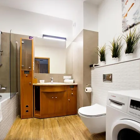 P&o Business Serviced Cybernetyki Apartment Warsaw